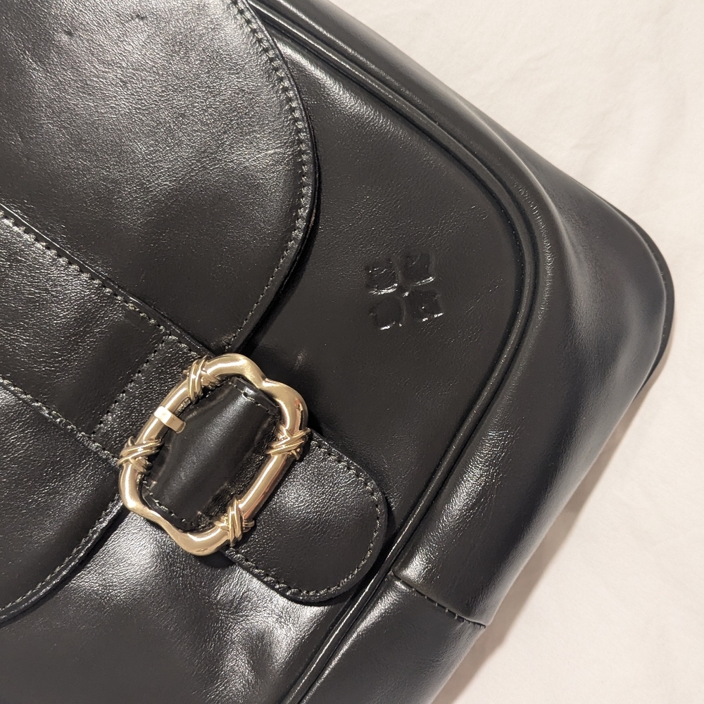 Roana N/S Belted Leather Crossbody | Olive Green - Picture 12 of 12